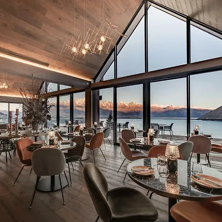 Kamana Lakehouse